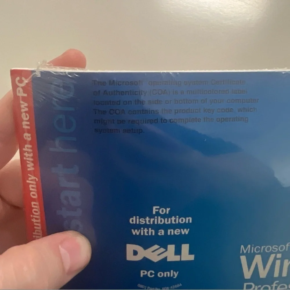 NWT Dell Reinstallation CD Microsoft Windows XP Professional Service Pack 2002